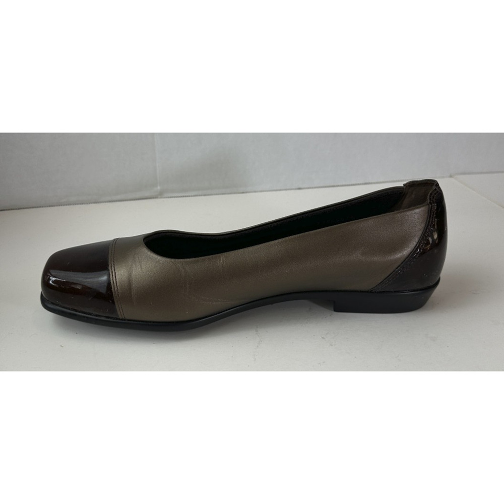 SAS Coco Slip On Flat Loafer Shoes Patent Leather Cap Toe Bronze 10 N Narrow - Picture 4 of 15